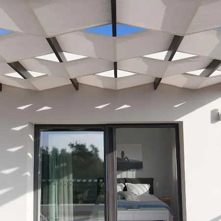 Βίλα Almyra Χαλικούνας