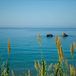 Almyra *