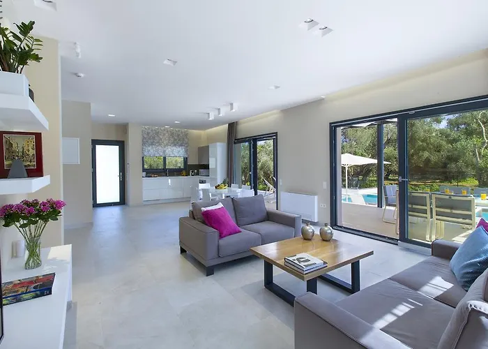 Almyra Вилла Halikounas