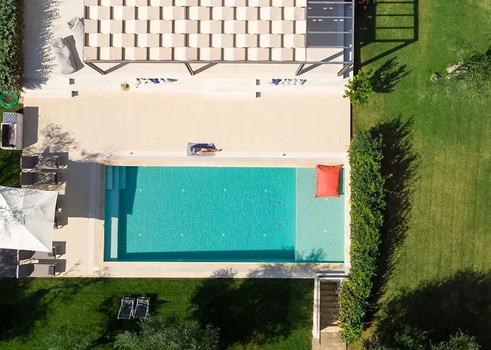 Вилла Almyra Halikounas